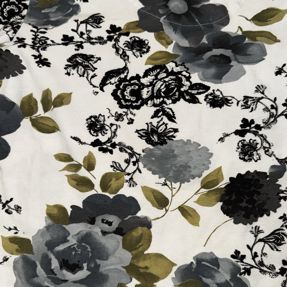 Gloria Vanderbilt Women's M Stretch Top Floral V Neck Short Sparkly Dainty‎ Top - Picture 7 of 12